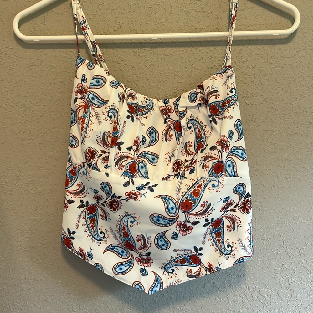 Bandana top, with tie back!
